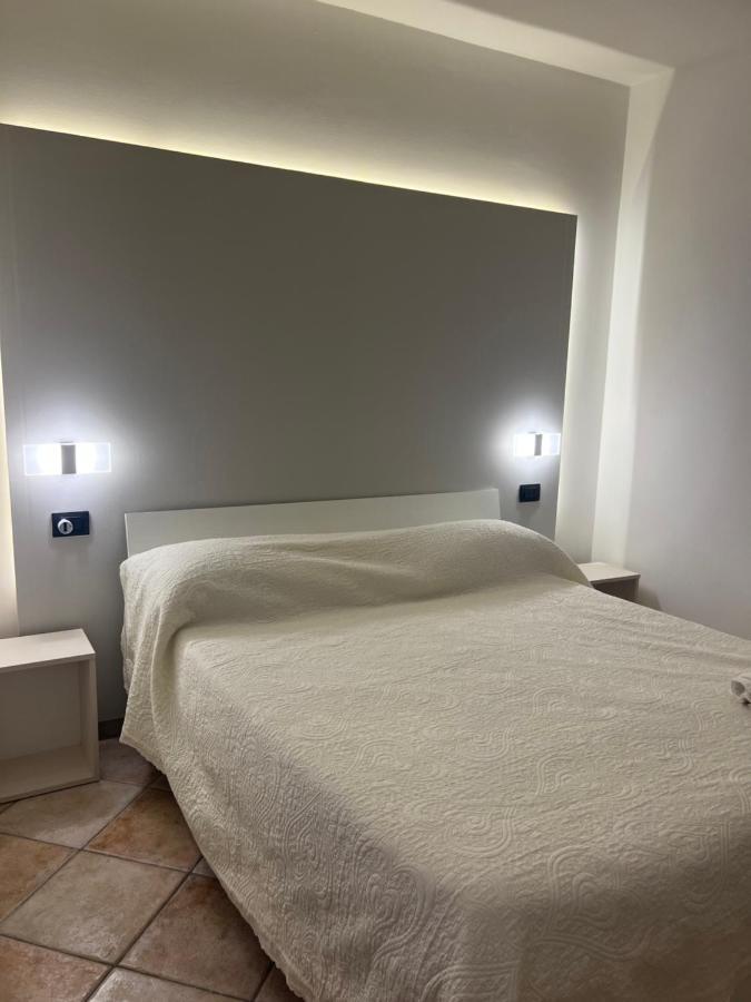 Leone Di Nemea - Νεμέος Λέων Hotel Reggio di Calabria Exterior photo